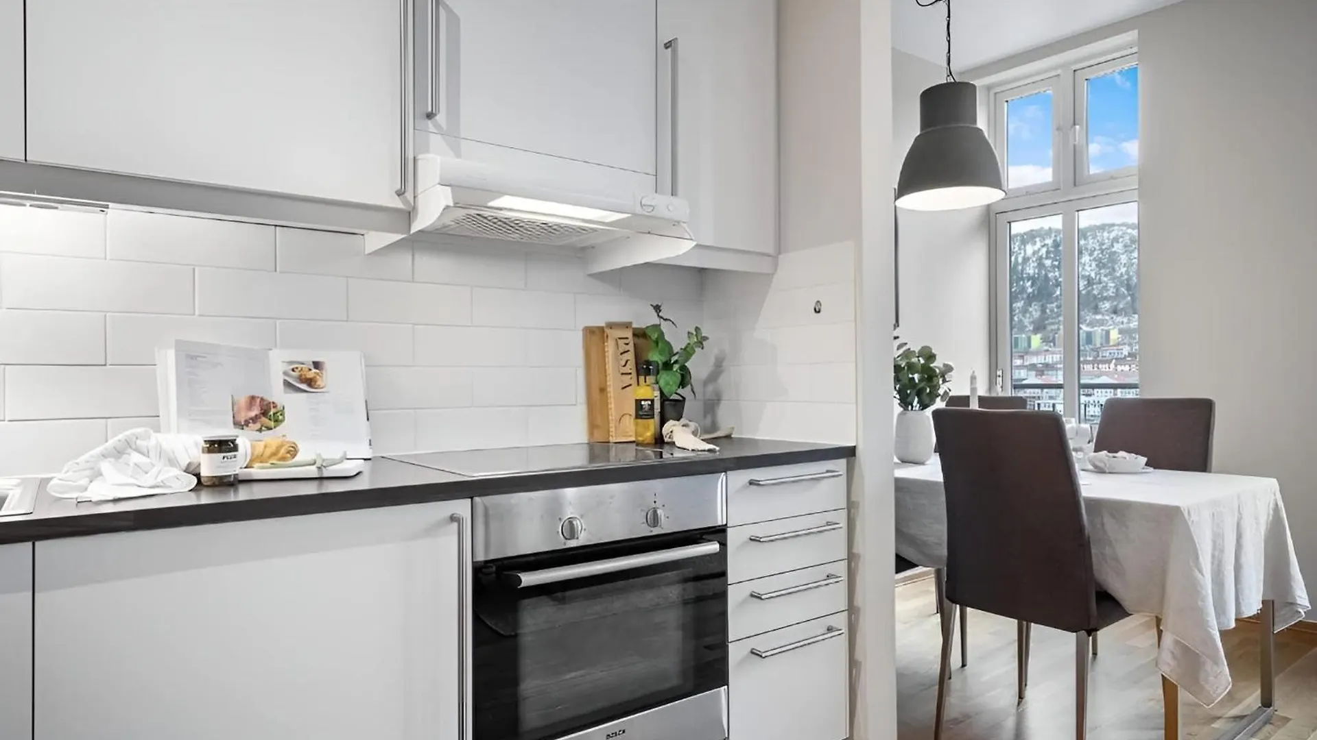Stunning View - Cozy Apartment In City Centre Bergen